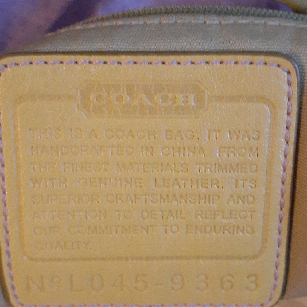 Coach Purse some wear see all pictures - Picture 4 of 6